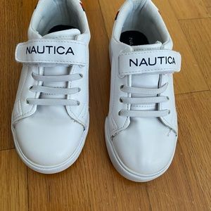 Nautica sneakers boys size 11